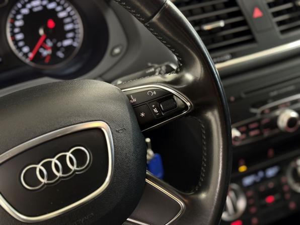Audi Q3 I (8U) с пробегом 2012 года, цена 1 500 000 рублей, 134000 км, внедорожник, Автокод Объявления