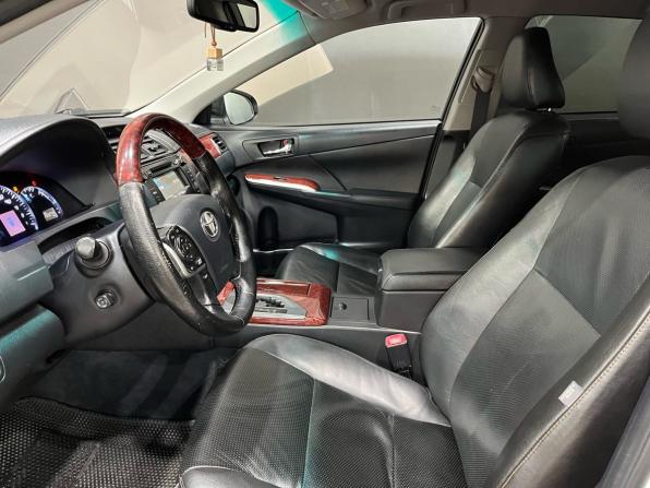 Toyota Camry VII (XV50) с пробегом 2011 года, цена 1 374 000 рублей, 283272 км, седан, Автокод Объявления