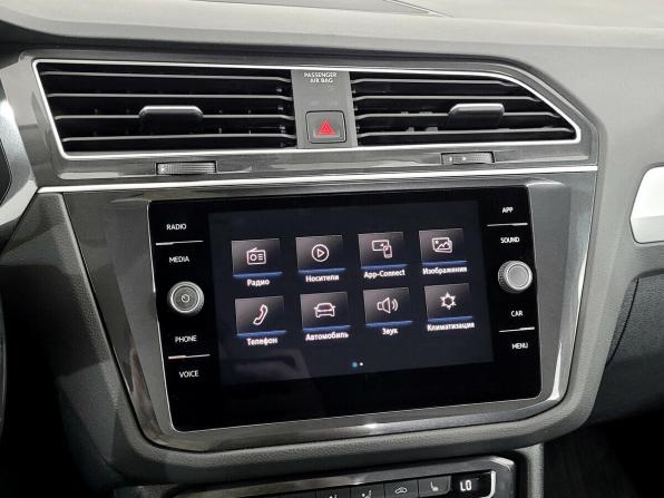 Volkswagen Tiguan II с пробегом 2018 года, цена 2 030 000 рублей, 163151 км, внедорожник, Автокод Объявления