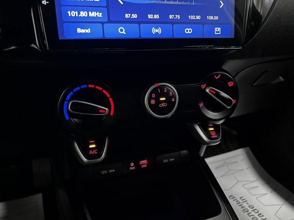 Kia Rio IV с пробегом 2019 года, цена 1 290 000 рублей, 123399 км, хэтчбек, Автокод Объявления