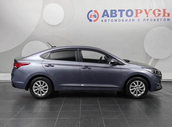 Hyundai Solaris II с пробегом 2018 года, цена 1 355 000 рублей, 91998 км, седан, Автокод Объявления