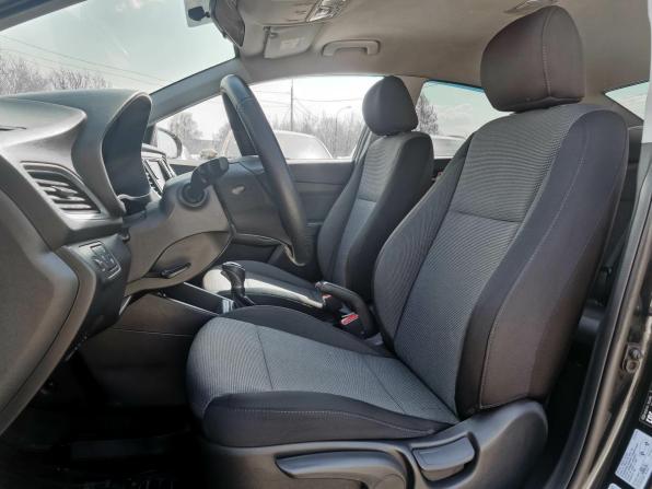 Hyundai Solaris II с пробегом 2017 года, цена 1 169 000 рублей, 209425 км, седан, Автокод Объявления
