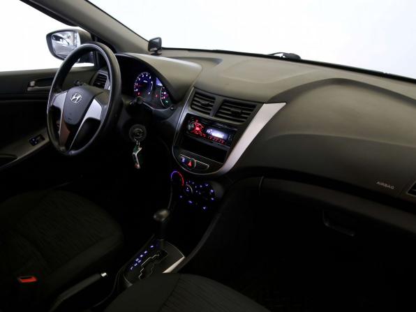 Hyundai Solaris I Рестайлинг с пробегом 2016 года, цена 820 000 рублей, 67199 км, седан, Автокод Объявления