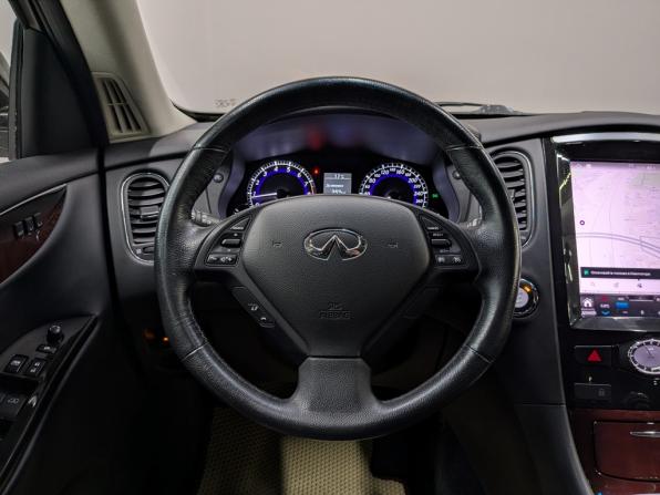 Infiniti QX50 I Рестайлинг с пробегом 2016 года, цена 2 400 000 рублей, 80585 км, внедорожник, Автокод Объявления