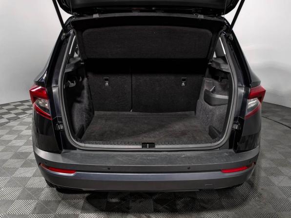 Skoda Karoq I с пробегом 2021 года, цена 2 247 960 рублей, 91745 км, внедорожник, Автокод Объявления