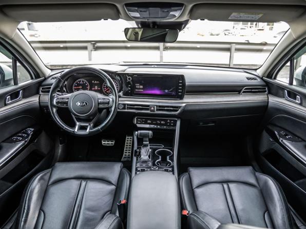 Kia K5 III с пробегом 2021 года, цена 2 848 000 рублей, 56054 км, седан, Автокод Объявления