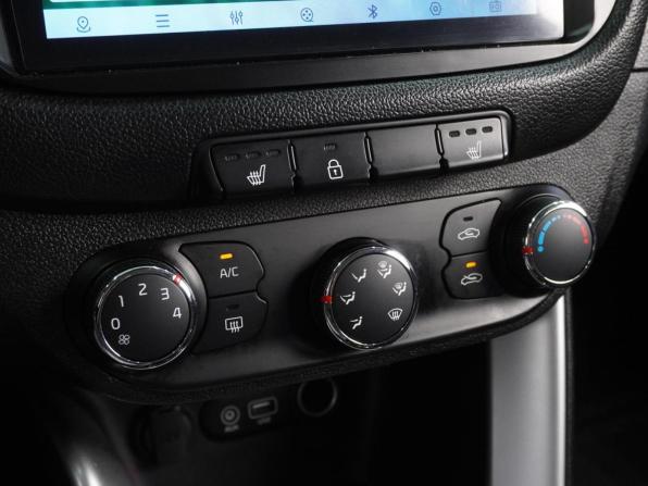 Kia Ceed II Рестайлинг с пробегом 2017 года, цена 1 299 000 рублей, 168944 км, хэтчбек, Автокод Объявления