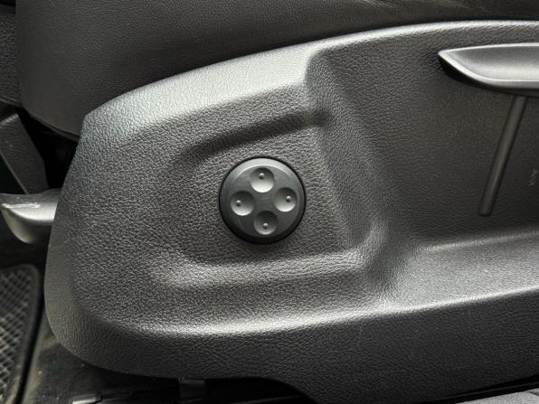 Audi Q3 I (8U) с пробегом 2012 года, цена 1 599 000 рублей, 192000 км, внедорожник, Автокод Объявления