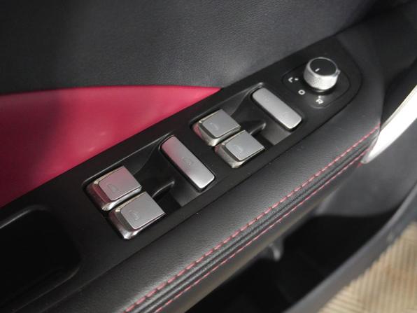 Geely Coolray I с пробегом 2021 года, цена 1 432 000 рублей, 124701 км, внедорожник, Автокод Объявления