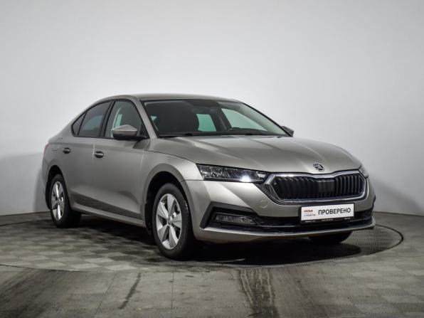 Skoda Octavia IV (A8) с пробегом 2020 года, цена 2 107 215 рублей, 67087 км, лифтбек, Автокод Объявления