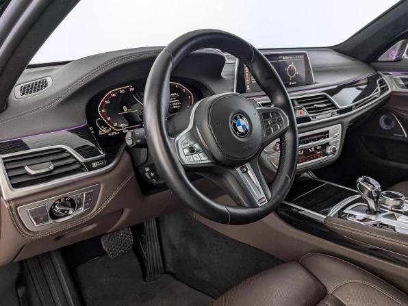 BMW 7 серии VI (G11/G12) Рестайлинг с пробегом 2019 года, цена 6 550 000 рублей, 93816 км, седан, Автокод Объявления