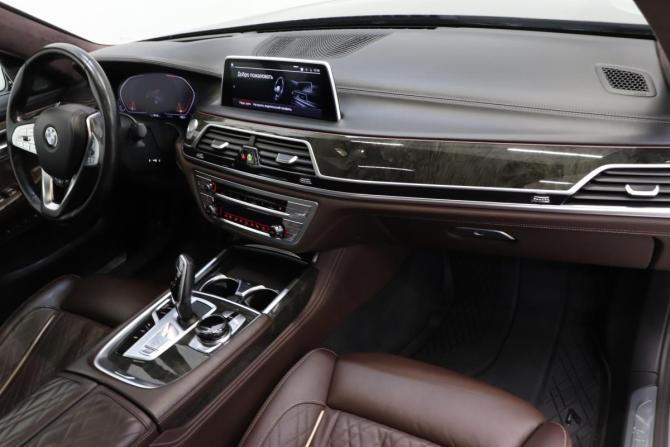 BMW 7 серии VI (G11/G12) Рестайлинг с пробегом 2021 года, цена 6 990 000 рублей, 79715 км, седан, Автокод Объявления