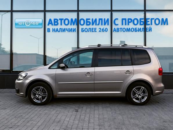Volkswagen Touran I Рестайлинг 2 с пробегом 2012 года, цена 1 019 000 рублей, 201616 км, компактвэн, Автокод Объявления