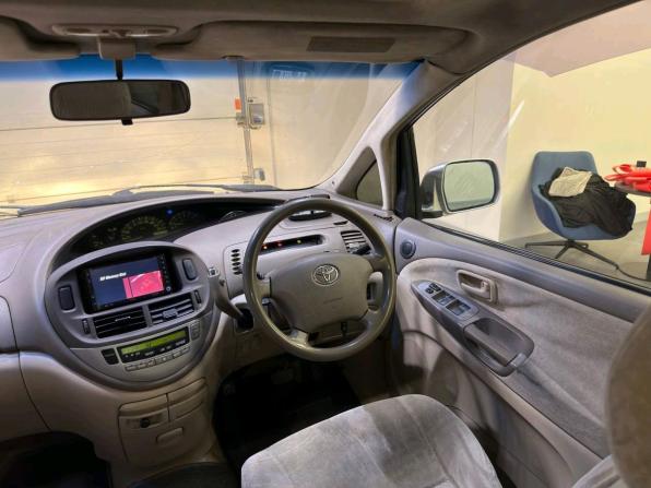Toyota Estima II с пробегом 2003 года, цена 779 000 рублей, 354219 км, минивэн, Автокод Объявления