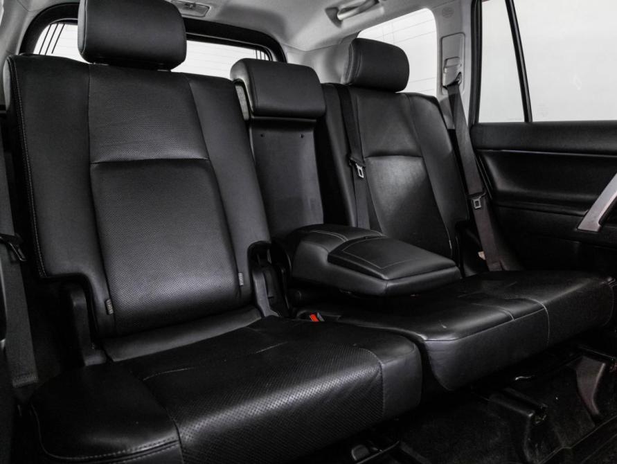 Toyota Land Cruiser Prado 150 Series Рестайлинг 2 Санкт-Петербург  - изображение 28