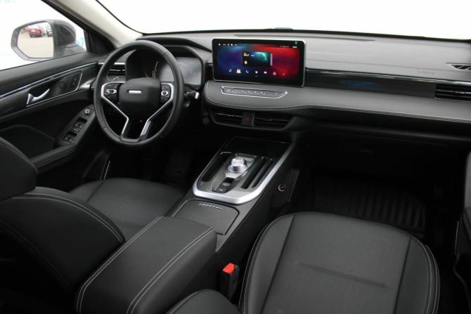Haval Jolion I Рестайлинг 2 с пробегом 2025 года, цена 2 050 000 рублей, 18000 км, внедорожник, Автокод Объявления
