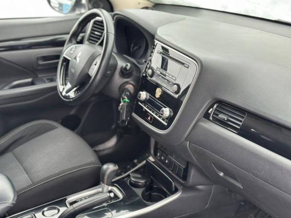 Mitsubishi Outlander III Рестайлинг 3 с пробегом 2020 года, цена 1 900 000 рублей, 113431 км, внедорожник, Автокод Объявления
