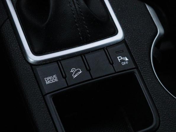 Kia Sportage IV Рестайлинг с пробегом 2020 года, цена 2 220 000 рублей, 153946 км, внедорожник, Автокод Объявления