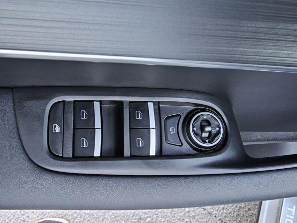 Chery Tiggo 7 Pro Max I с пробегом 2023 года, цена 2 297 000 рублей, 28081 км, внедорожник, Автокод Объявления