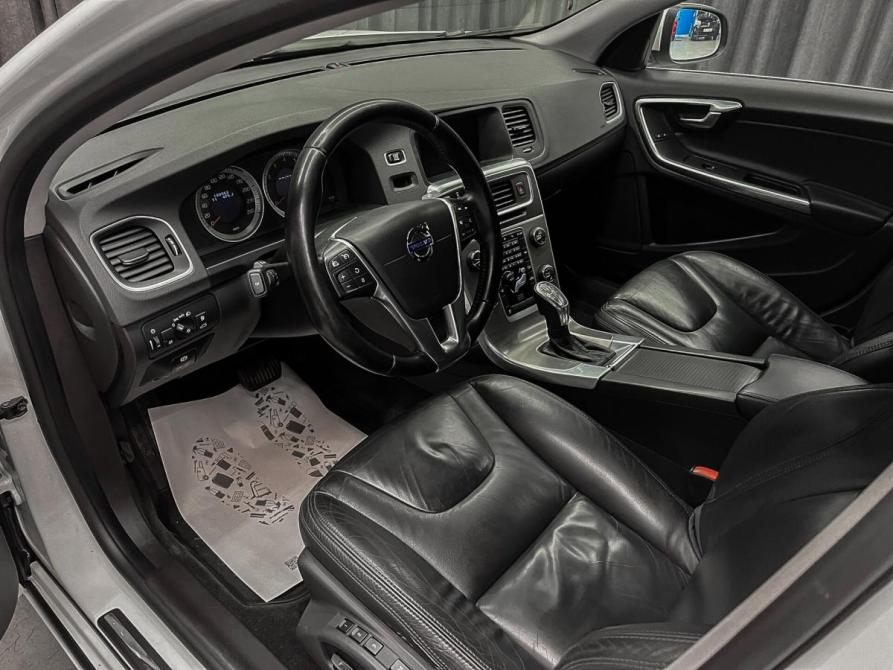 Volvo S60 II Красноярск  - изображение 9
