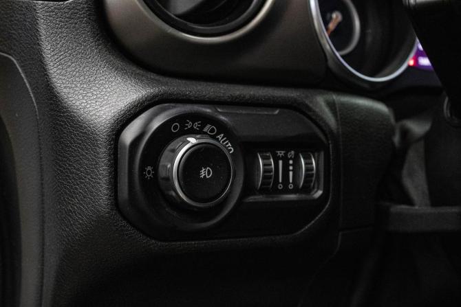 Jeep Wrangler IV (JL) с пробегом 2020 года, цена 5 999 000 рублей, 54517 км, внедорожник, Автокод Объявления
