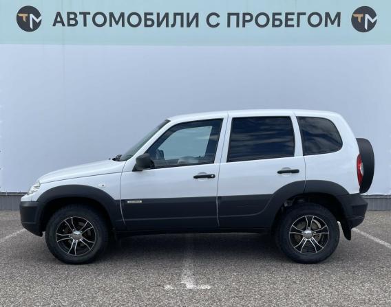 Chevrolet Niva I Рестайлинг с пробегом 2017 года, цена 645 900 рублей, 109823 км, внедорожник, Автокод Объявления