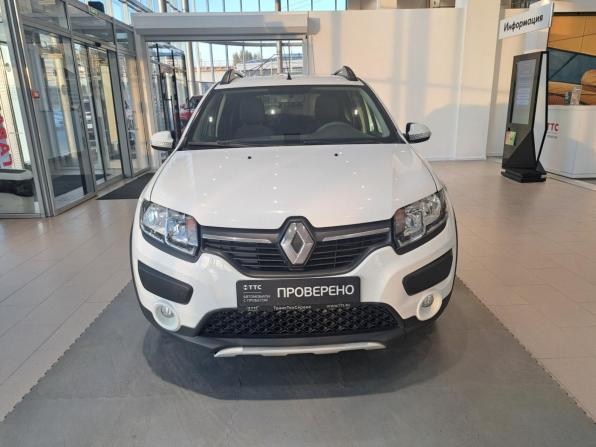 Renault Sandero II с пробегом 2018 года, цена 1 229 999 рублей, 92137 км, хэтчбек, Автокод Объявления