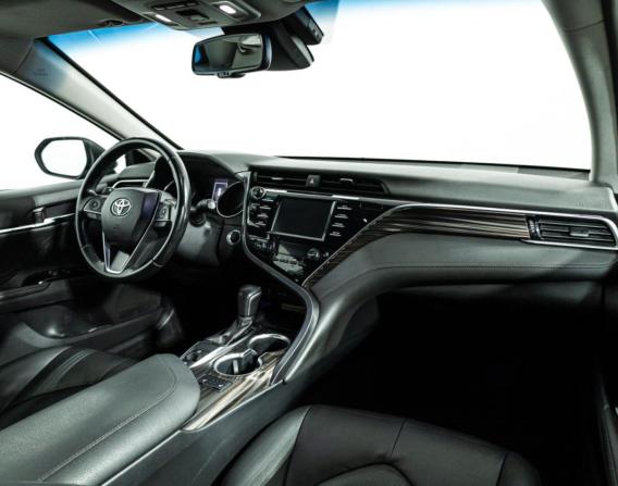 Toyota Camry VIII (XV70) с пробегом 2019 года, цена 2 039 585 рублей, 233000 км, седан, Автокод Объявления