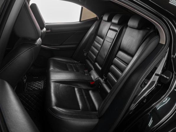 Lexus IS III Рестайлинг с пробегом 2018 года, цена 2 949 000 рублей, 129963 км, седан, Автокод Объявления