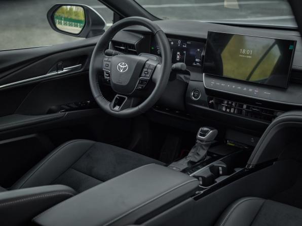 Toyota Camry IX (XV80) China Market с пробегом 2025 года, цена 4 700 000 рублей, 50 км, седан, Автокод Объявления