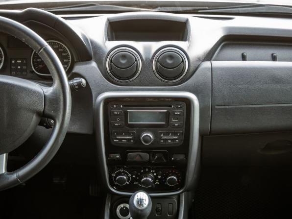 Renault Duster I с пробегом 2012 года, цена 1 048 000 рублей, 132650 км, внедорожник, Автокод Объявления