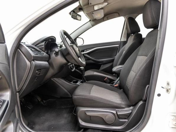 Lada (ВАЗ) Vesta I с пробегом 2019 года, цена 788 000 рублей, 137363 км, седан, Автокод Объявления