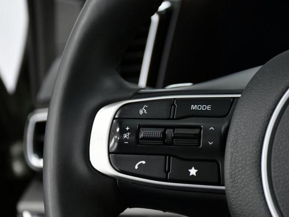 Kia Sportage V с пробегом 2022 года, цена 3 825 000 рублей, 88617 км, внедорожник, Автокод Объявления