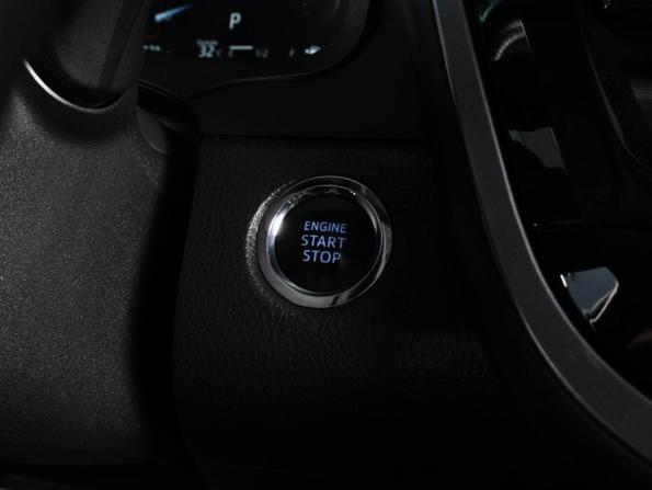 Toyota Camry VIII (XV70) Рестайлинг с пробегом 2023 года, цена 3 465 000 рублей, 71731 км, седан, Автокод Объявления