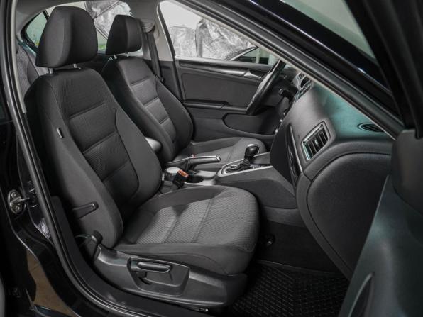 Volkswagen Jetta VI с пробегом 2012 года, цена 1 299 000 рублей, 125494 км, седан, Автокод Объявления