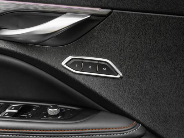Geely Tugella I Рестайлинг с пробегом 2023 года, цена 2 550 000 рублей, 128060 км, внедорожник, Автокод Объявления