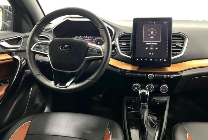 Lada (ВАЗ) Vesta I Рестайлинг (NG) с пробегом 2024 года, цена 1 375 000 рублей, 46793 км, универсал, Автокод Объявления