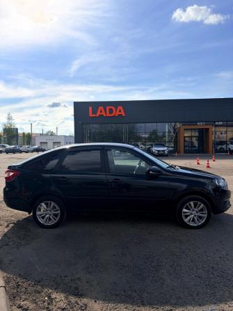 Lada (ВАЗ) Granta I Рестайлинг с пробегом 2022 года, цена 700 000 рублей, 66800 км, хэтчбек, Автокод Объявления