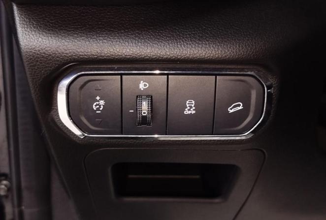 Haval Jolion I с пробегом 2023 года, цена 1 850 000 рублей, 61590 км, внедорожник, Автокод Объявления