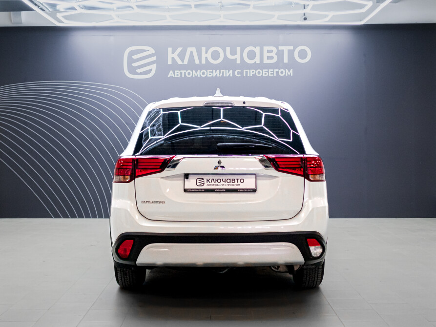 Mitsubishi Outlander III Рестайлинг 3 Казань  - изображение 8