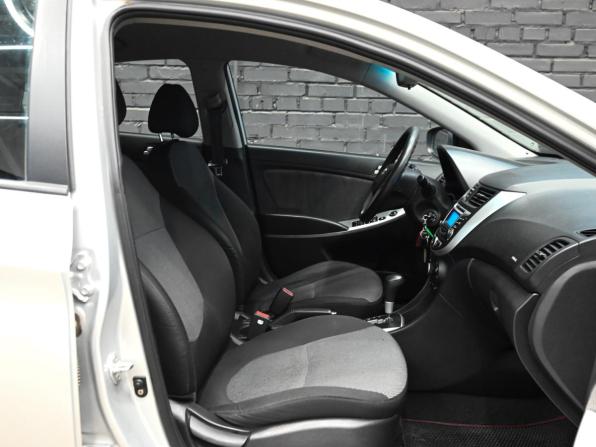 Hyundai Solaris I с пробегом 2014 года, цена 800 000 рублей, 154296 км, седан, Автокод Объявления
