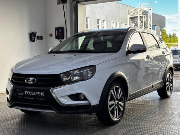 Lada (ВАЗ) Vesta I с пробегом 2017 года, цена 1 050 000 рублей, 93200 км, универсал, Автокод Объявления