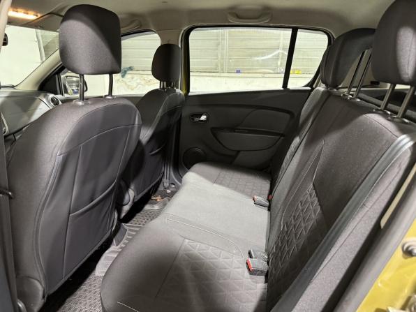 Renault Sandero II с пробегом 2014 года, цена 799 800 рублей, 172000 км, хэтчбек, Автокод Объявления