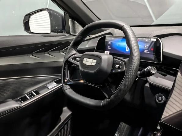Geely Cityray с пробегом 2024 года, цена 2 530 000 рублей, 2168 км, внедорожник, Автокод Объявления
