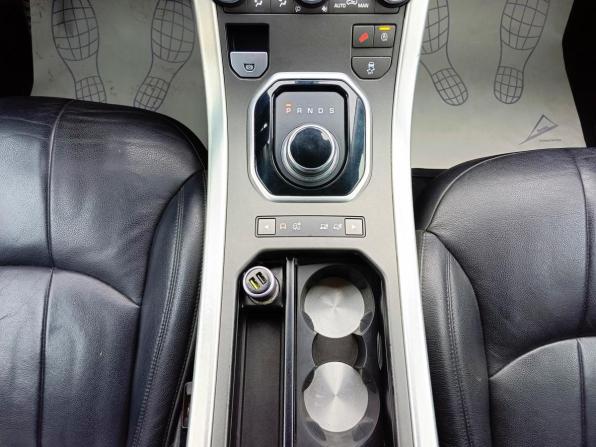 Land Rover Range Rover Evoque I Рестайлинг с пробегом 2018 года, цена 2 799 995 рублей, 122125 км, внедорожник, Автокод Объявления