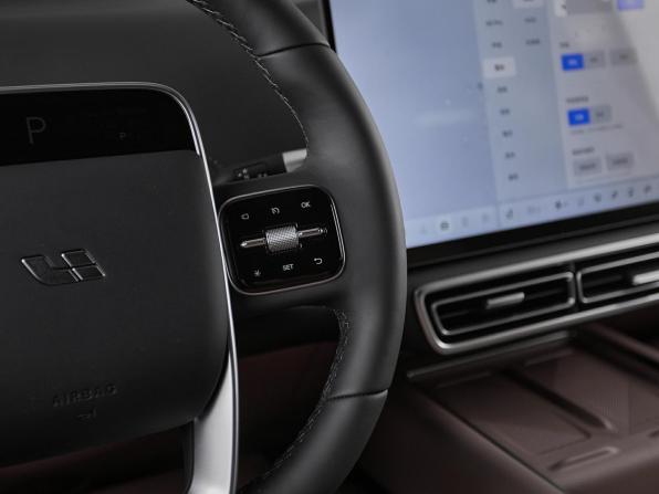 Новый Li Auto (Lixiang) L6 2026 года, цена 8 190 000 рублей, внедорожник, Автокод Объявления