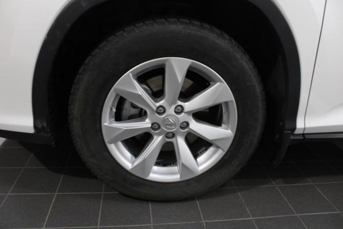 Lexus RX IV с пробегом 2017 года, цена 4 100 000 рублей, 51321 км, внедорожник, Автокод Объявления