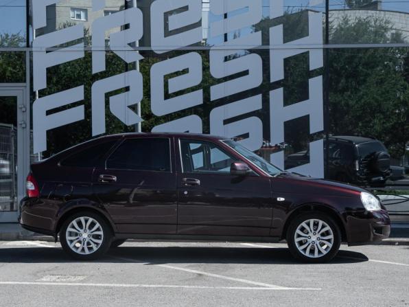 Lada (ВАЗ) Priora I с пробегом 2011 года, цена 460 000 рублей, 216947 км, хэтчбек, Автокод Объявления