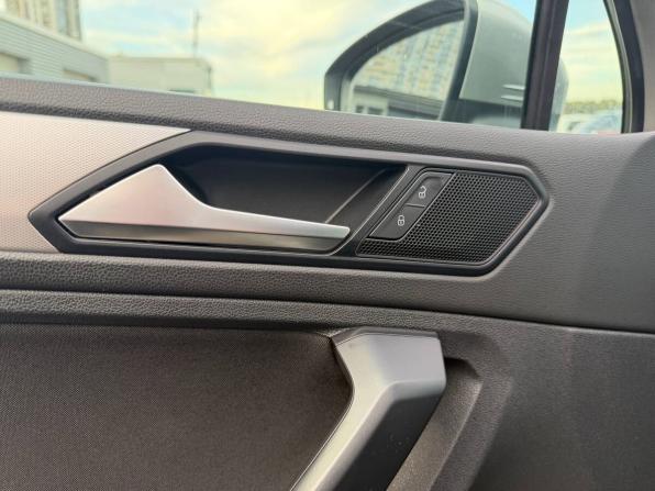 Volkswagen Tiguan II с пробегом 2019 года, цена 2 180 000 рублей, 107000 км, внедорожник, Автокод Объявления