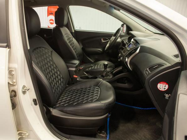 Hyundai ix35 I с пробегом 2012 года, цена 1 140 000 рублей, 209748 км, внедорожник, Автокод Объявления
